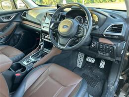 【インパネ全体】『インパネ全体』の画像になります。写真の内容に関してご不明点、ご質問等がございましたらお気軽にガリバー店舗までお問い合わせください。