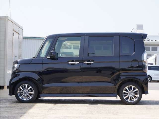 ◆法定整備実施◆Honda認定中古車の整備基準にもとづく整備を実施いたします。法定点検の整備に加え、Honda独自のプラスアルファー点検整備を実施。基準を満たしていない消耗部品を交換いたします。
