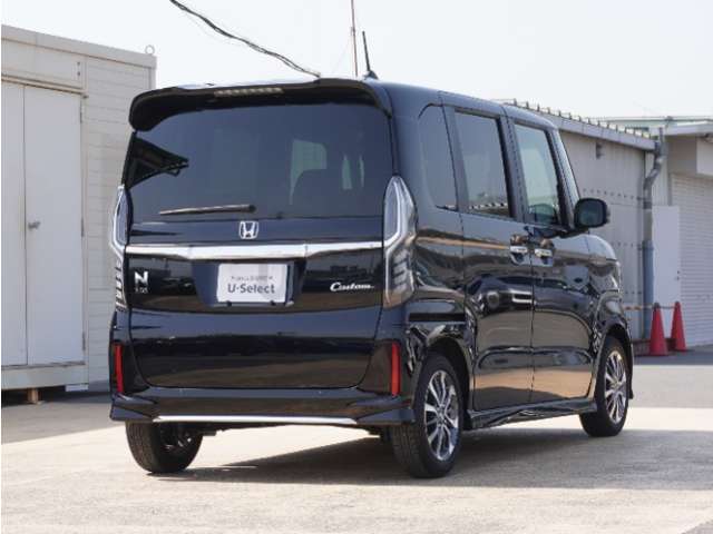 お立ち寄りいただく際は、事前にご連絡をお願いします。お目当てのお車が商談中や売約となることもございます。ご確認いただいてから、お立ち寄りください。