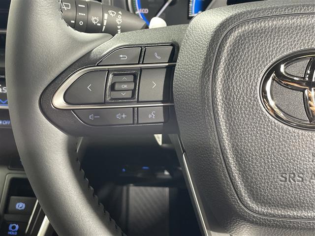 【運転席操作部】『運転席周辺の装備』の画像になります。快適なドライブを楽しむための機能が装備されています！運転席から触れるので使いやすいです！
