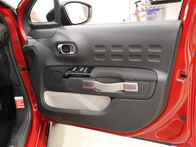 「カーセンサーを見て電話しました」とお伝えください。お車の車両状態（装備内容・キズ）は店舗直通053-469-5200までお電話お待ちしております。