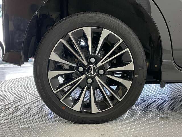 インディオ富山では様々なメーカーのタイヤ、アルミホイールを取り扱っております！もちろんスタッドレスタイヤも格安でご提供可能！！