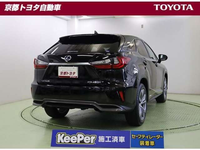 踏み間違い時サポートブレーキ【インテリジェントクリアランスソナー】はセンサーで前と後ろをしっかり感知。間違えてアクセルを踏んだ時も、障害物をいち早く察知、自動でブレーキをかけるアシストをしてくれます。