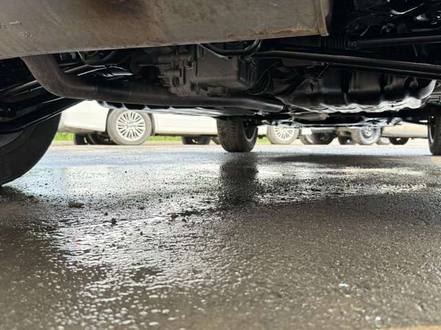 マフラーの排気漏れもございません。