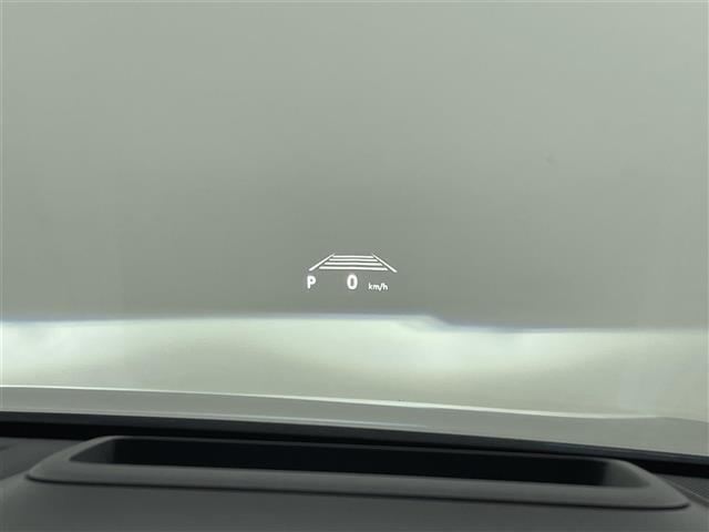 【ルーフ】大きなへこみや色褪せもなくきれいな状態です！ひょう害車は販売いたしませんのでご安心ください。
