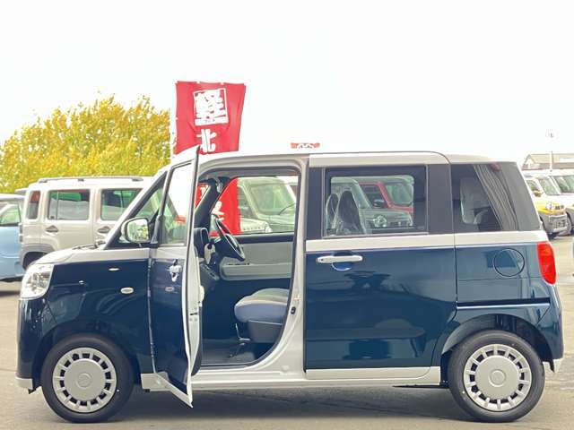 カーナビ・ETC・エンジンスターター・ドライブレコーダーなど、ご希望にお応えできるよう、オプション多数取り揃えております。おクルマのことなら何でもお任せください！