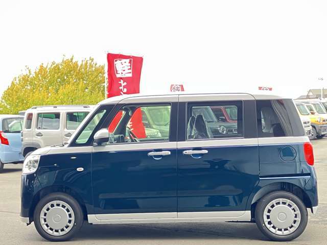 カーナビ・ETC・エンジンスターター・ドライブレコーダーなど、ご希望にお応えできるよう、オプション多数取り揃えております。おクルマのことなら何でもお任せください！