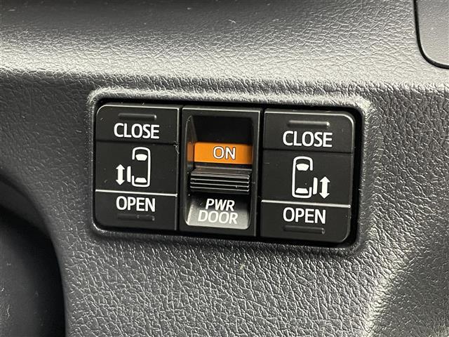 【運転席操作部】快適なドライブを楽しむための機能が装備されています！運転席から触れるので、使いやすいです！除菌プランいれていただくと、さらに清潔で安心していただけます！