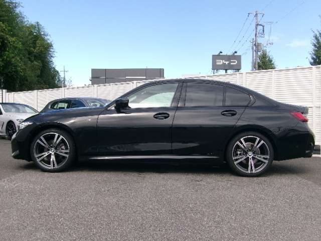 クオリティーの高い、デザイン、安全性、走りはBMWならでは！！新しいBMWで駆け抜ける歓びを体感してください！！