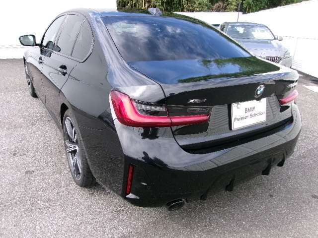 納車時には経験豊富なメカニックが最新設備の工場にて徹底的な点検・整備を行います！不具合箇所、交換時期の部品に関しましては当社負担で交換しご納車いたします！