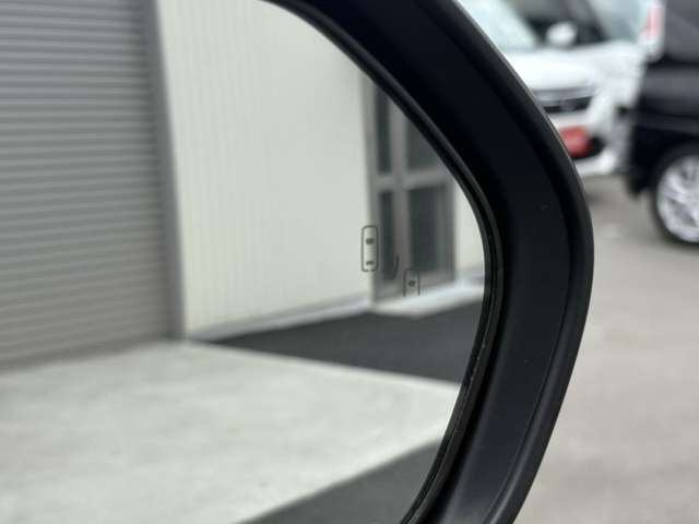 車検整備もお任せ！当店は無駄な部品交換を致しません。使える部品・交換すべき部品をお客様立会いの下わかりやすくご説明させて頂きます！ご納得頂いた上で、交換についてお客様自身で決めて頂き整備を実施します。