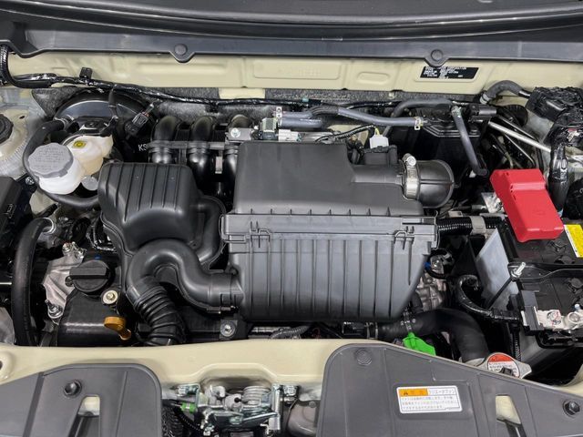 親切・丁寧な専門メカニックスタッフが応対！・車検・点検整備・事故等の修理などアフターサービスも安心。お車のカスタマイズもネクステージのサービススタッフまでご相談ください！