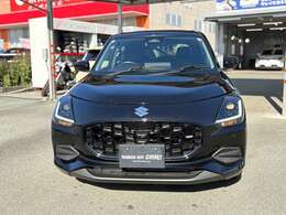 ★ピアノブラック調フロントグリル