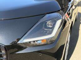 ★LEDヘッドランプなので夜の運転も安心です