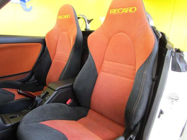 格安プランから自社保証プラン、3年長期保証プランなど保証内容も充実●当社スタッフがお客様に合った保証プランをご提供させて頂きます●ご遠方の方でもお近くの整備工場、ディーラーさんで保証を受けられます●