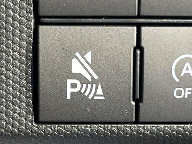 【コーナーセンサー】バンパーに付いたセンサーが障害物を検知！一定の距離に近づくとアラートで教えてくれます♪狭い駐車スペースや車庫入れ時も安心ですね☆