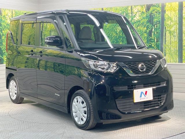 大好評のボディコーティング「弾スプラッシュコート」もご納車までに施工可能。通常のガラスコートと異なる、耐久年数6年の無機質ガラスコーティングが、ボディをキレイな状態に保ってくれます。