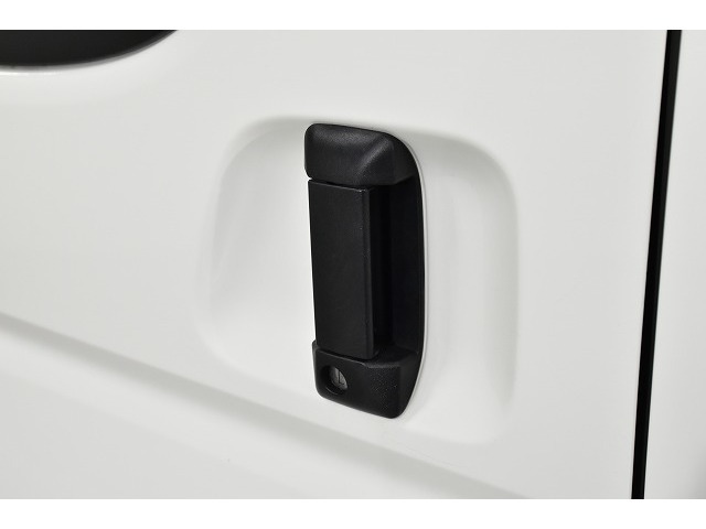 ■令和6年式  DX GLパッケージ 　2WD ディーゼル　1.9万km車両入庫★即納台数多数取り揃え！気に入っていただけるお車ご提案します☆ご来店お待ちしております。シーアールエス大阪06-6852-9000