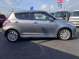 【クルマの相談窓口★展示中の在庫は買取・下取のみ！オークションで仕入はしておりません★充実した任意保険もご用意しております☆まずはお気軽にお問い合わせ下さい☆無料TEL：0078-6003-278700】