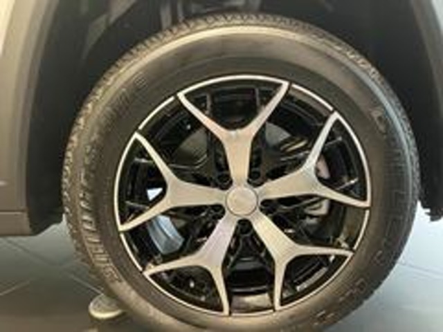 18インチアルミホイール