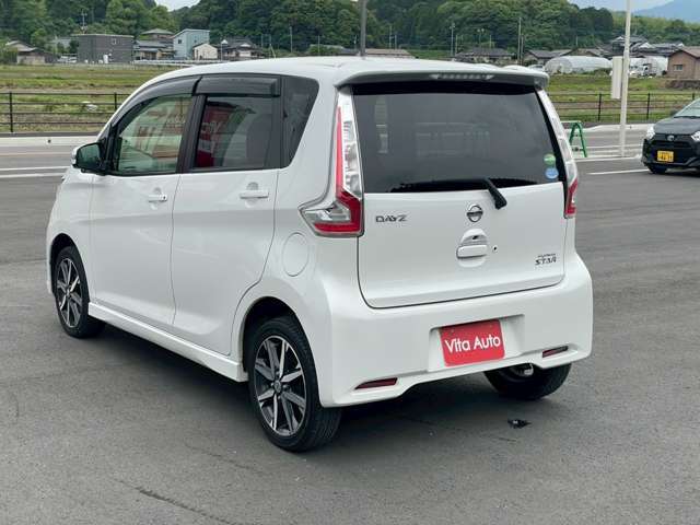 ローン実績500件以上！一括では難しくてもローンならどうですか？求めていた車のワンランク上の車でもローンで、月々の支払いが少なく出来れば手に入ります。