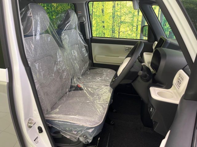 もちろん車内はキレイです♪よりクリーンな状態をキープしたいお客様には『ナノゾーンコート』がおすすめ！新型コロナウイルス対策や、除菌・消臭に効果を発揮し多くの方にご好評いただいております。