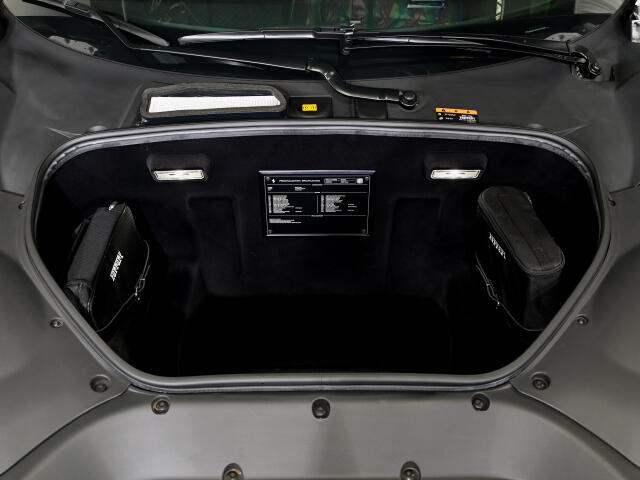 Ferrari 488 Pistaは、フェラーリのV8モデルにおける技術的頂点を極めたサーキット直系のスペチアーレモデルです。