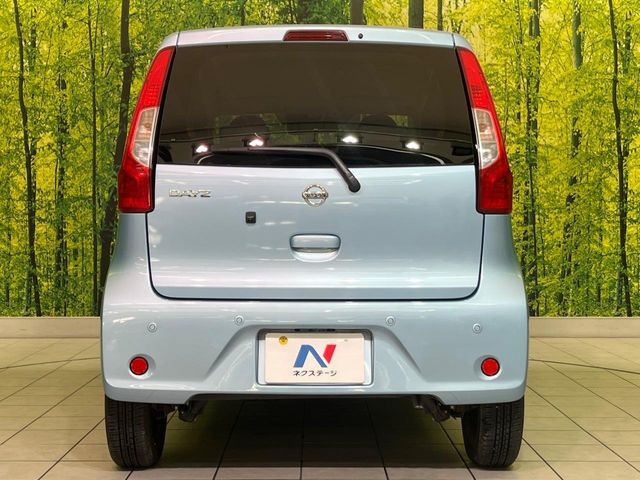 安心の最長10年・走行無制限保証（有償）をご用意。保証内容も充実はもちろん、無料点検＆オイル交換や、年中無休の全国・24時間ロードサービスも付帯されておりますのでご安心下さい。