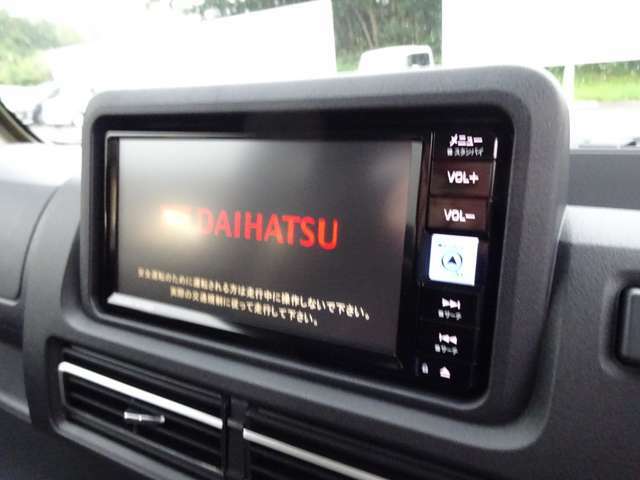 ダイハツ純正ワイドエントリーメモリーナビ　CD/DVD/Bluetooth/ハンズフリー/フルセグTV/