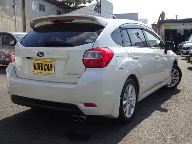 4WD/純正メモリーナビ/フルセグテレビ/バックモニター/DVD/CD/Bluetooth/ETC/純正アルミホイール/フォグランプ/ドライブレコーダー/アイドリングストップ/HIDライト
