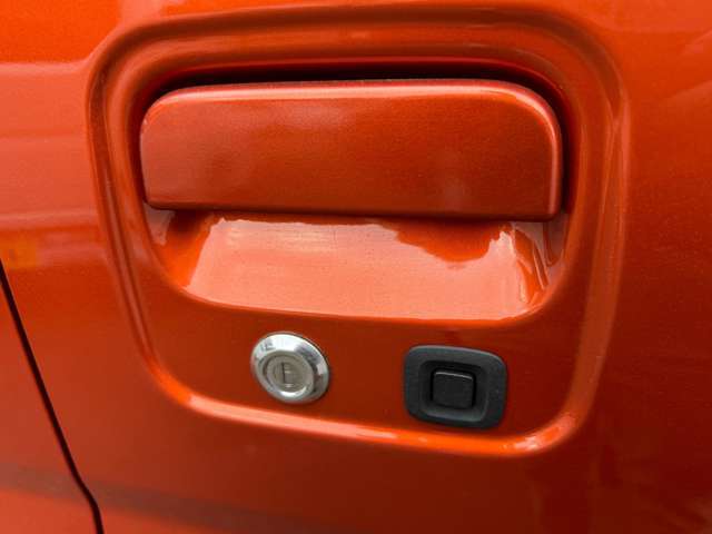 ☆メンテナンスパック☆　オイル交換が14回分・車検基本料金2回分・鈑金チケット2万円分・1.6ヶ月点検・パッカーズ補償がついています！メンテナンスも全てお任せ下さい！