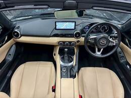 アイポイントが高く見晴らしの良い運転席です！