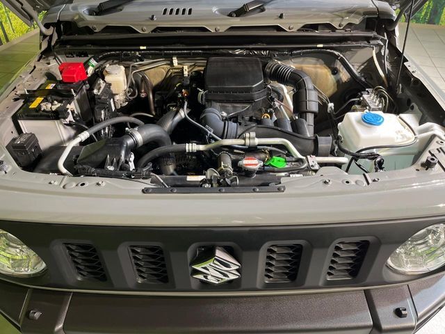 親切・丁寧な専門メカニックスタッフが応対！・車検・点検整備・事故等の修理などアフターサービスも安心。お車のカスタマイズもネクステージのサービススタッフまでご相談ください！