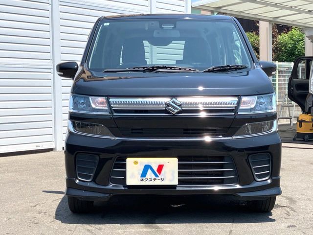 ★快適なカーライフをお過ごしいただくため、修復歴車は販売いたしません。そのため入庫後に徹底的にチェックし、クリアしたクルマのみを店頭に展示しております。