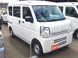 【鈑金】カーボなら特許取得のカーボスルーシステム(特許第2955240号)で修理時間を短縮、修理費を抑える事が可能です。 板金が安い！でも安いからと言って手を抜きません！