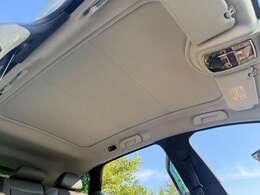 つまみの操作でシェードの調整が可能です！