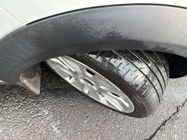 タイヤ溝もございますのでご購入後すぐに交換の心配もございません♪入庫情報更新中チェックを→http://ameblo.jp/infinity1982/entrylist.html