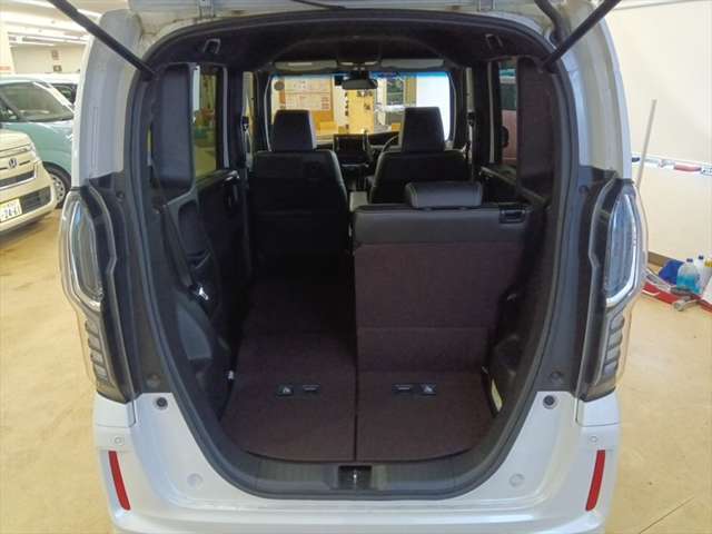 国道12号沿い厚別中央ニトリさん斜め向かい、軽自動車マンの大きな看板が目印！