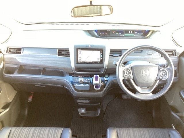 【希望ナンバー】ナンバープレートの4桁の数字もご希望の番号を選んでいただくことが出来ます☆せっかくの愛車を自分だけの愛車にして頂く為にも初めての方もぜひ選んでみませんか？♪