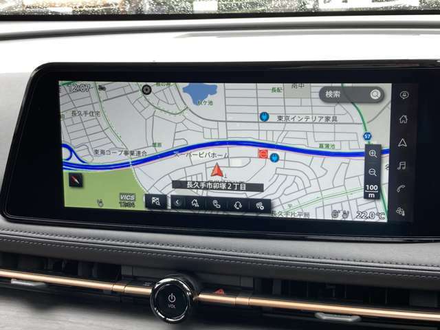 NissanConnectナビゲーション。Bluetooth・USB接続・HDMI接続・AppleCarPlay・AMFMラジオなど多彩なメディアに対応しています。