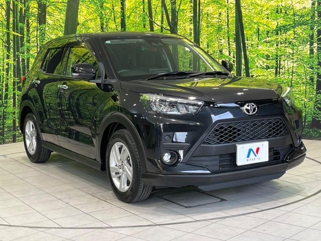 大好評のボディコーティング「弾スプラッシュコート」もご納車までに施工可能。通常のガラスコートと異なる、耐久年数6年の無機質ガラスコーティングが、ボディをキレイな状態に保ってくれます。