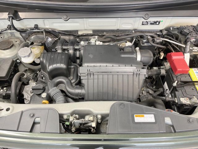 親切・丁寧な専門メカニックスタッフが応対！・車検・点検整備・事故等の修理などアフターサービスも安心。お車のカスタマイズもネクステージのサービススタッフまでご相談ください！
