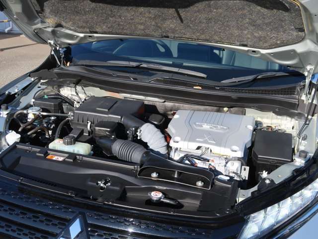 エンジンオイル、オイルエレメント、ワイパーゴムは新品の純正部品にこうかんいたします。