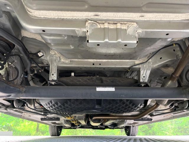 下回りがきれいなうちに、防錆加工の施工がオススメ。降雪地域はもちろん、沿岸部にお住いの方や、趣味でマリン・ウィンタースポーツをされる方にご好評いただいております。