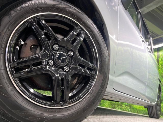 【14インチアルミホイール】外観にマッチしたアルミホイールを装着しております。各種アルミホイールや、スタッドレスタイヤも取扱いしております。是非ご相談ください♪