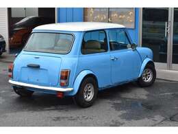 お車はすべて契約優先となっており、お取り置きはおこなっておりません。ご検討の際は予めご了承ください。