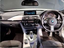☆センターパネルを運転席側に僅かに傾けたBMW独特のインパネ☆【駆け抜ける歓び】はここからもスタートしております☆