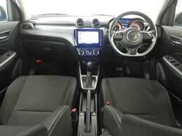 ☆内装はシートクリーニングから床のクリーニングに至るまで行い、入庫時に残っている臭いも除去しております。中古車と言えど、清潔なお車！を約束します！