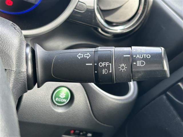 【運転席操作部】快適なドライブを楽しむための機能が装備されています！運転席から触れるので、使いやすいです！除菌プランいれていただくと、さらに清潔で安心していただけます！