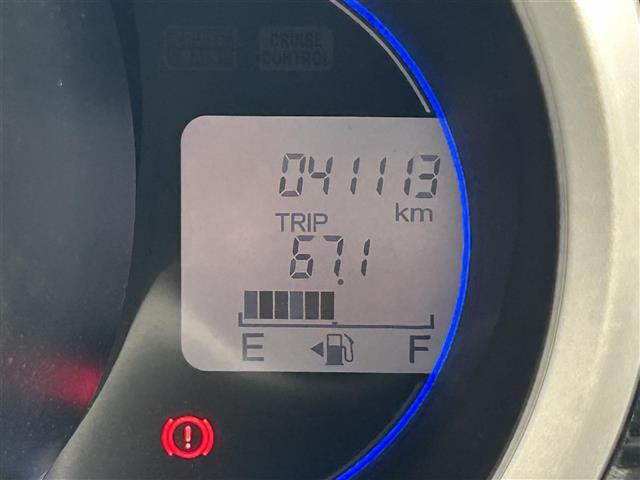 【スピードメーター】メーターがシンプルで見やすく運転しやすいですね！